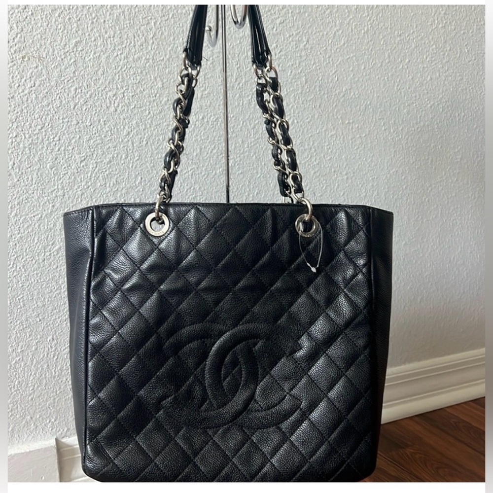 Chanel Caviar  Grand shopping tote